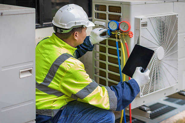 Professional Hvac Maintenance technician working in Verona, WI